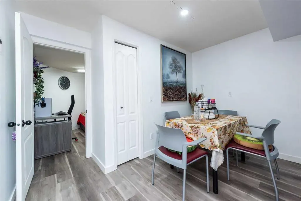 58 Citadel Crest Circle NW
