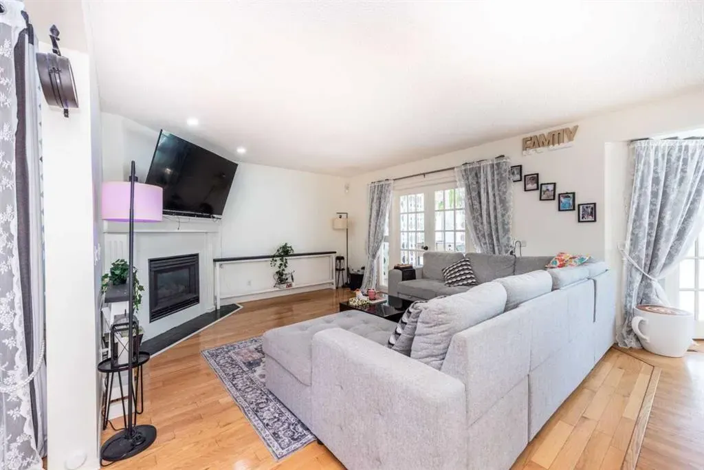 58 Citadel Crest Circle NW