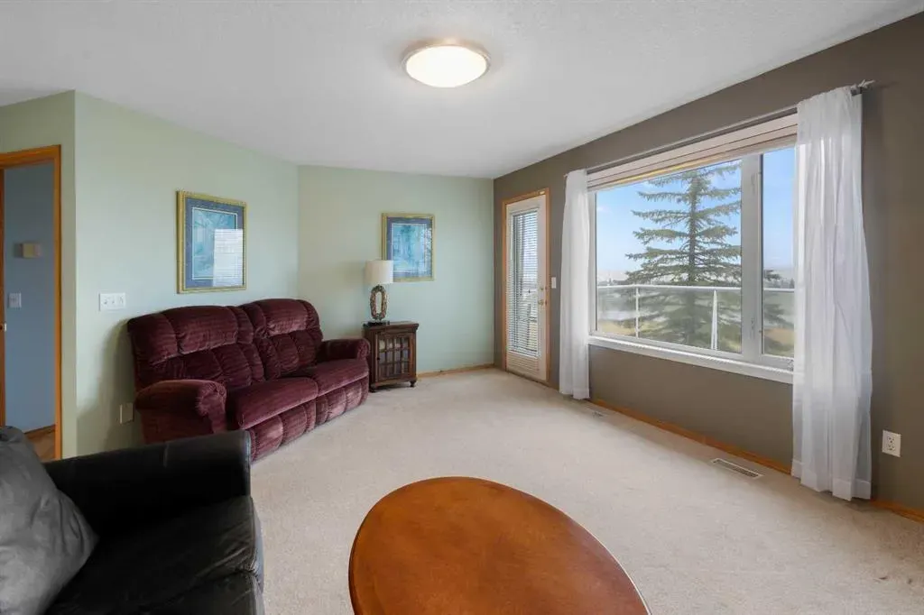 212 Hampstead Gardens NW