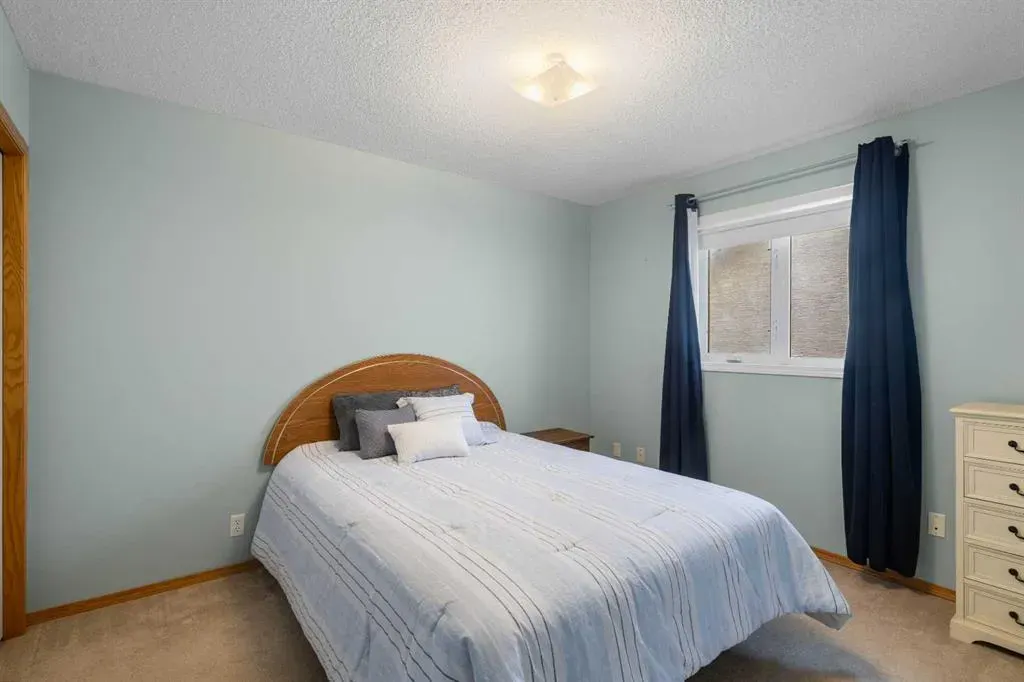 212 Hampstead Gardens NW