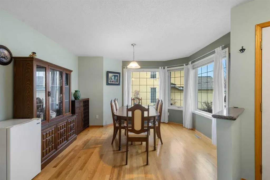 212 Hampstead Gardens NW