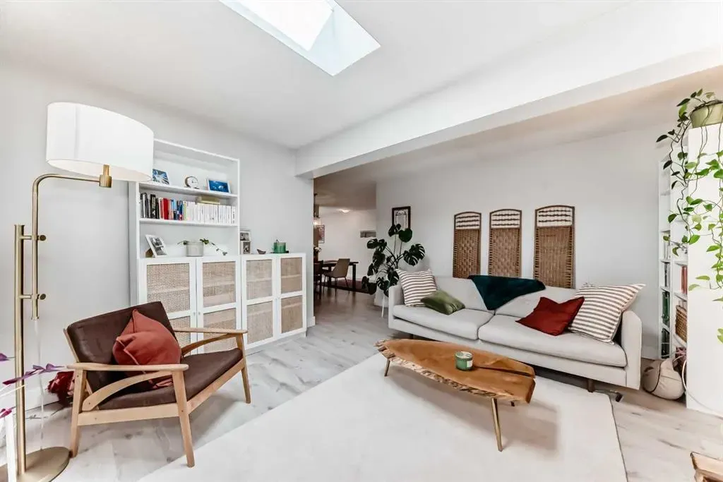 2114 17 Street SW, #403