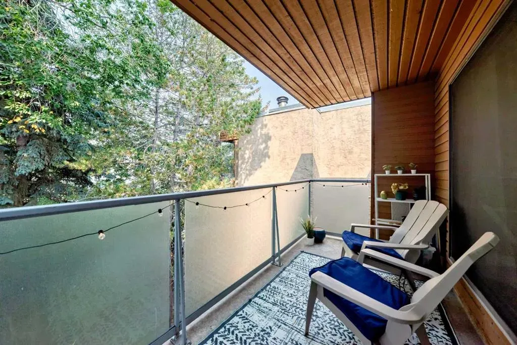 2114 17 Street SW, #403