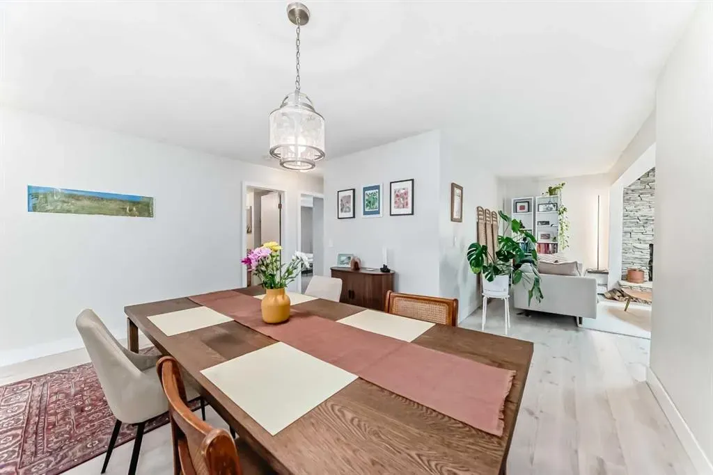 2114 17 Street SW, #403