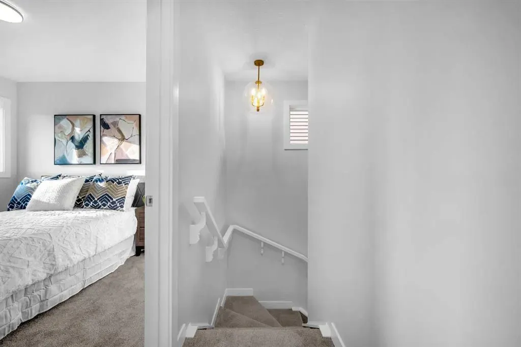 49 COBBLERIDGE Place SW