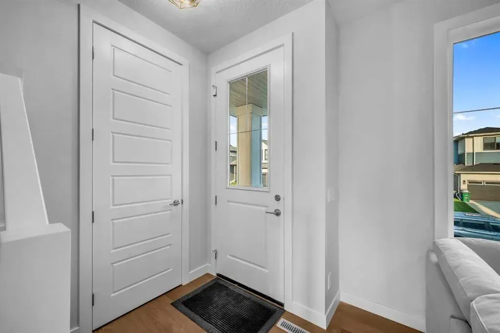 49 COBBLERIDGE Place SW