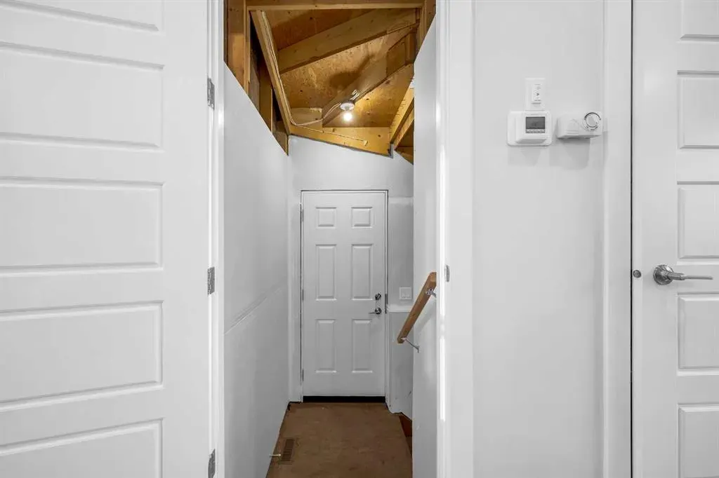 49 COBBLERIDGE Place SW