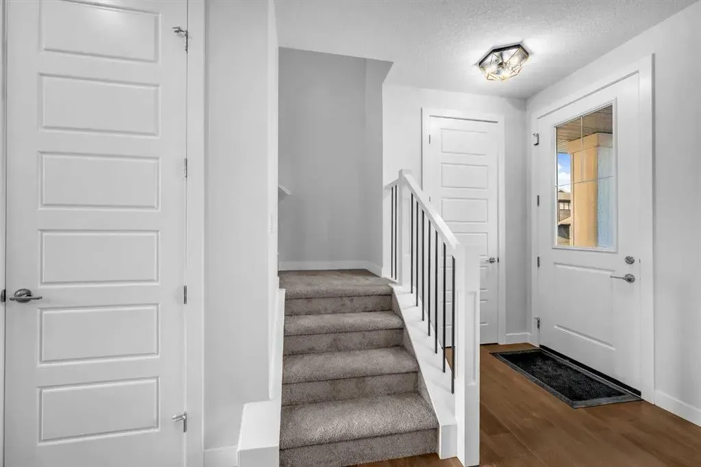 49 COBBLERIDGE Place SW