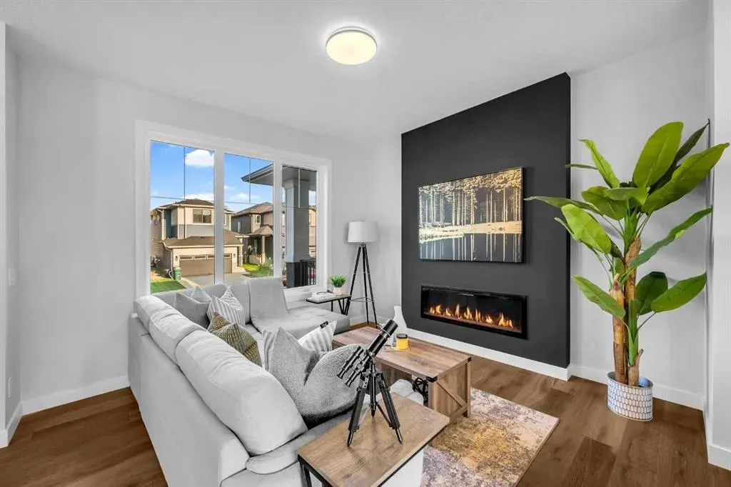 49 COBBLERIDGE Place SW