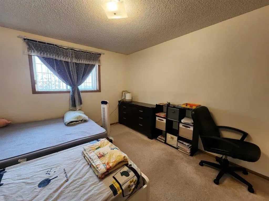 9 Country Hills Rise NW