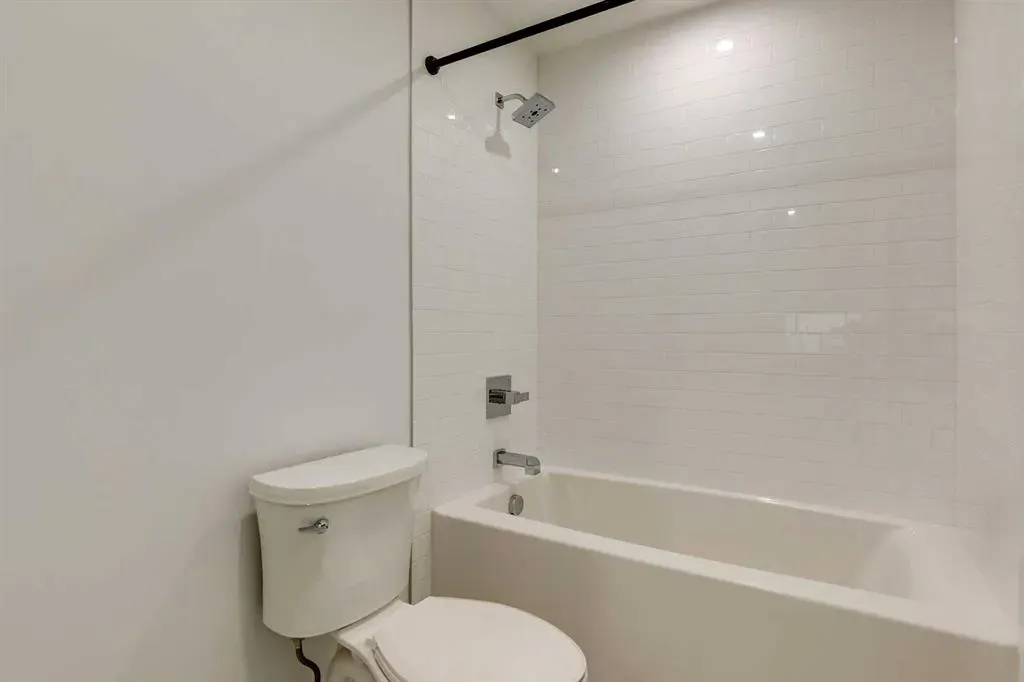110 18A Street NW, #423