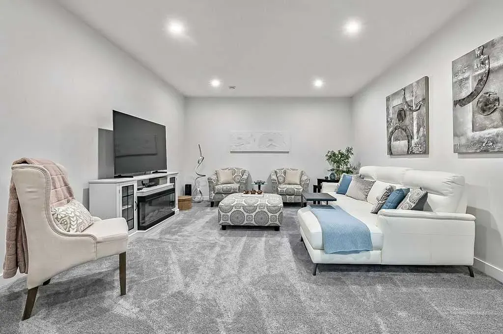 22 Pipit Glen