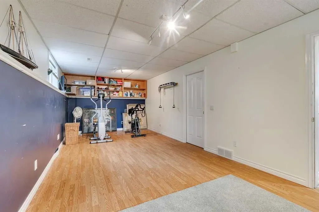 29 West Terrace Drive