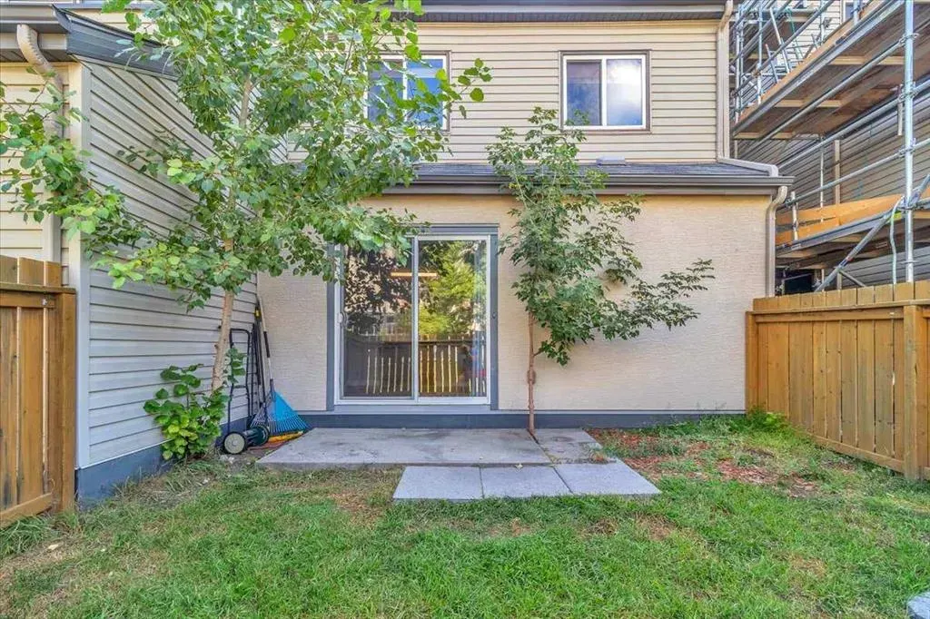 1540 29 Street NW, #1101