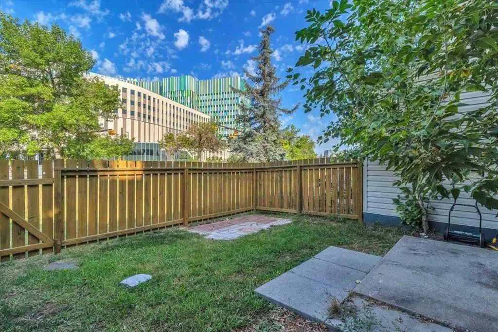 1540 29 Street NW, #1101