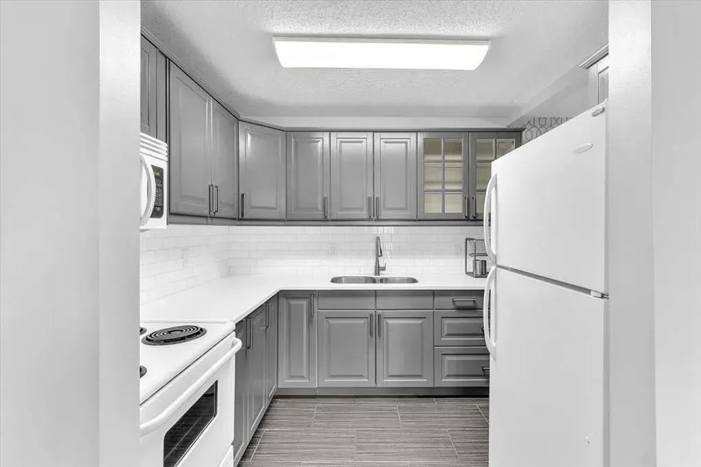 1540 29 Street NW, #1101