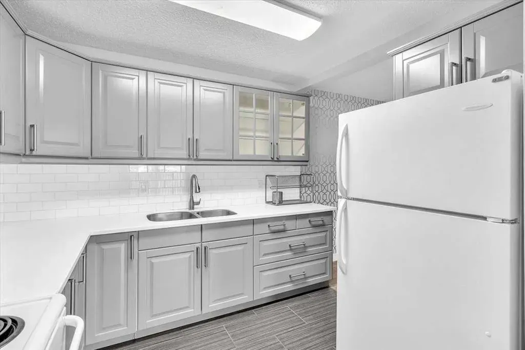 1540 29 Street NW, #1101