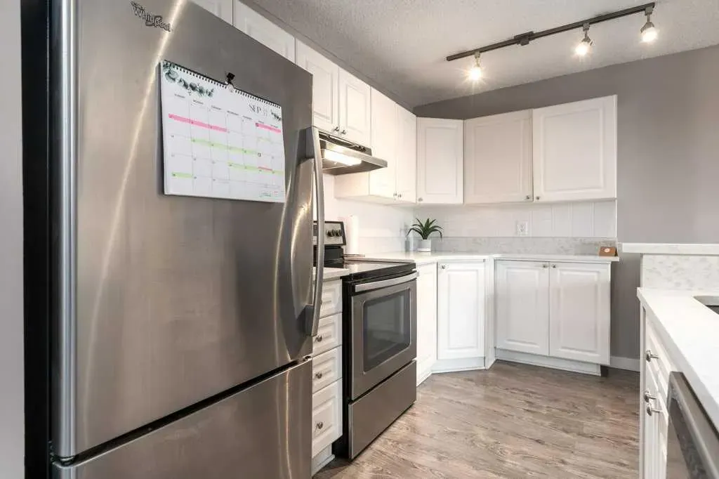 1330 15 Avenue SW, #608