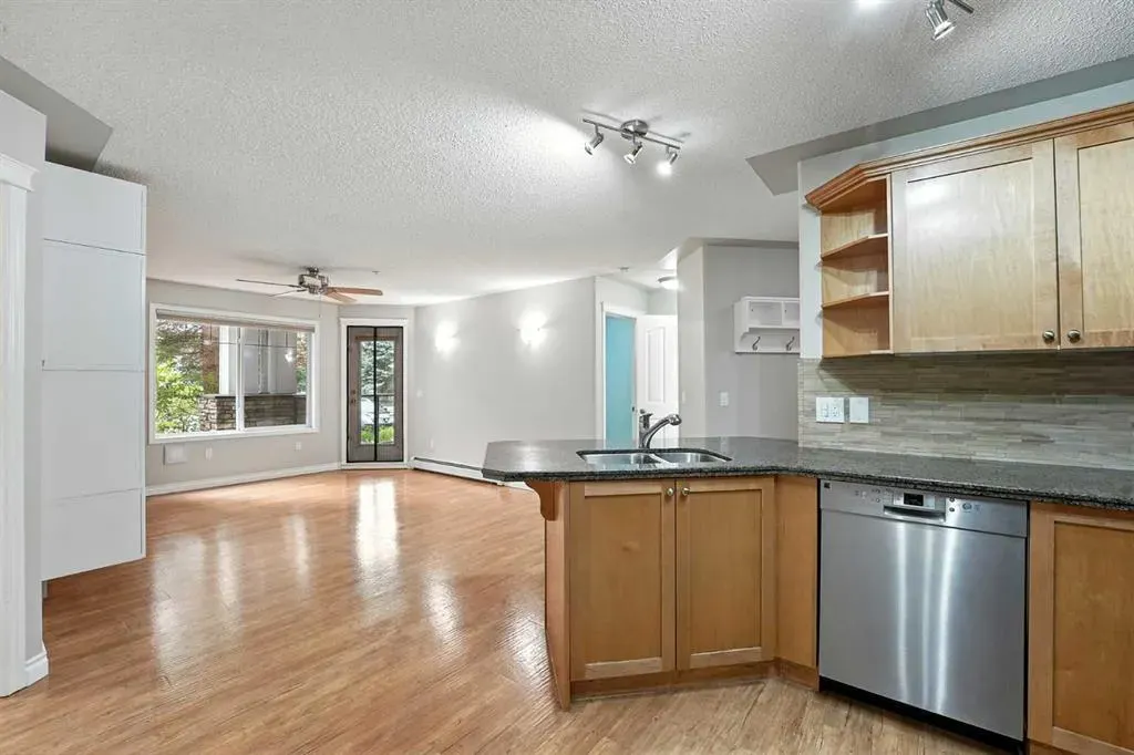 345 Rocky Vista Park NW, #105