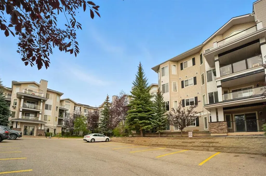 345 Rocky Vista Park NW, #105