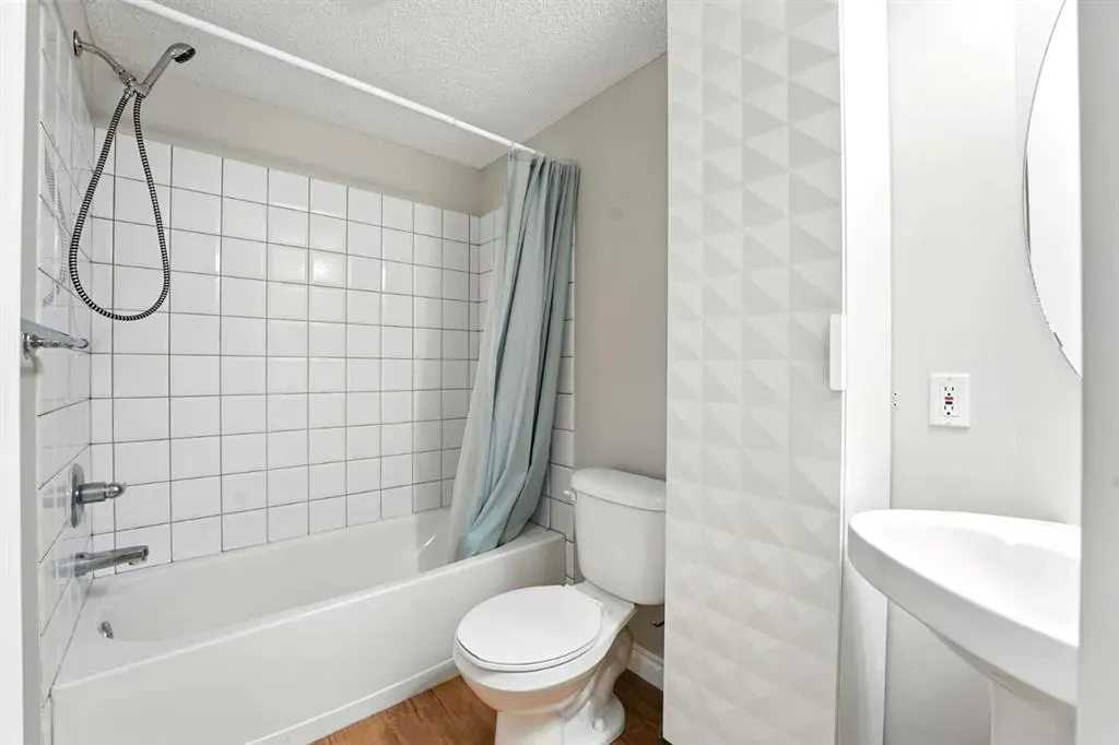 345 Rocky Vista Park NW, #105