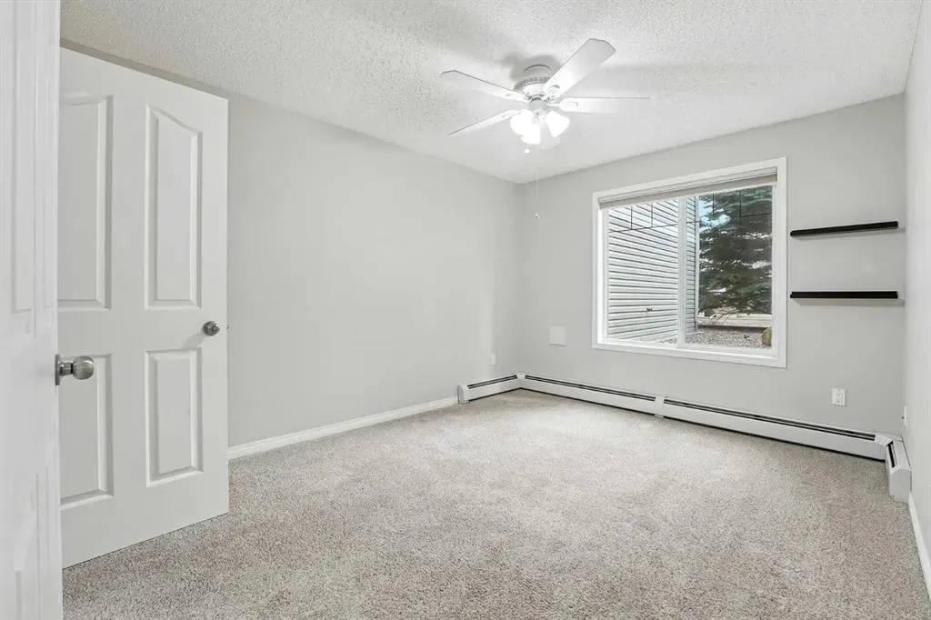 345 Rocky Vista Park NW, #105