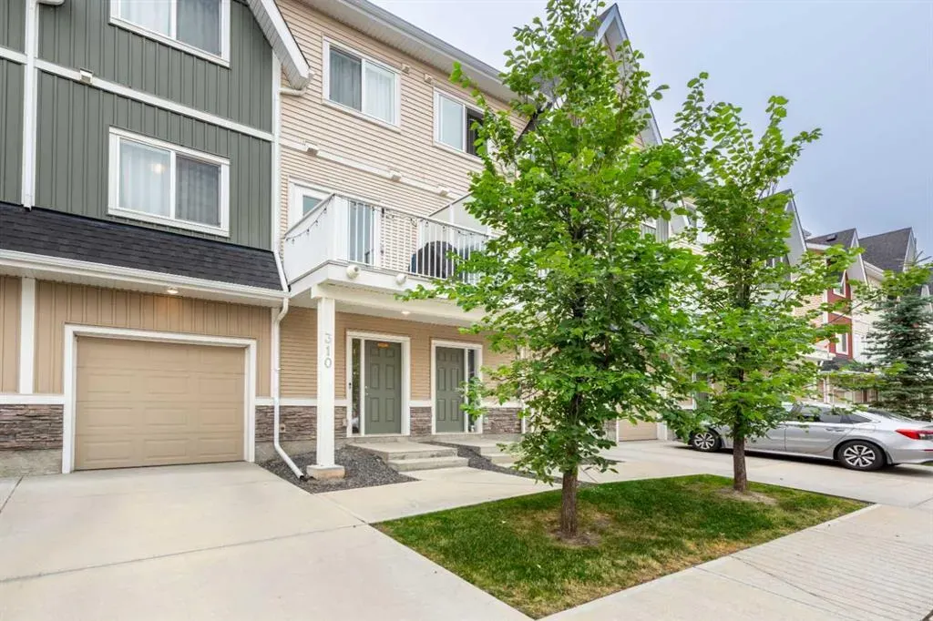 32 Red Embers Parade NE, #310