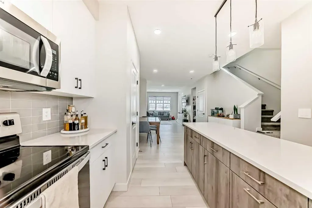 95 Heirloom Boulevard SE