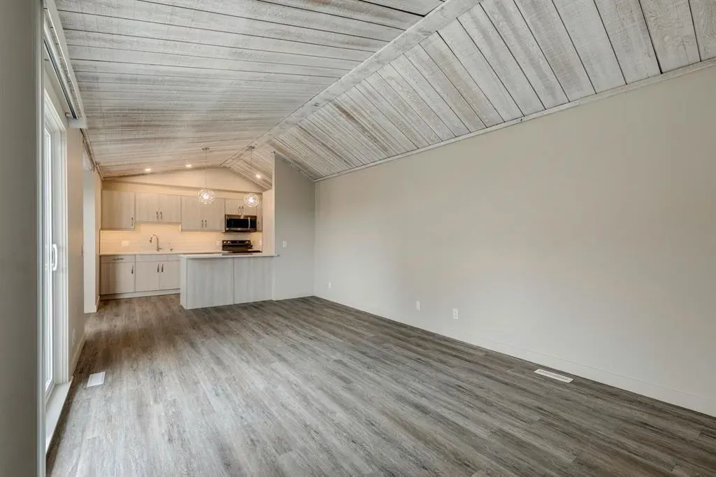 13104 Elbow Drive SW, #1104