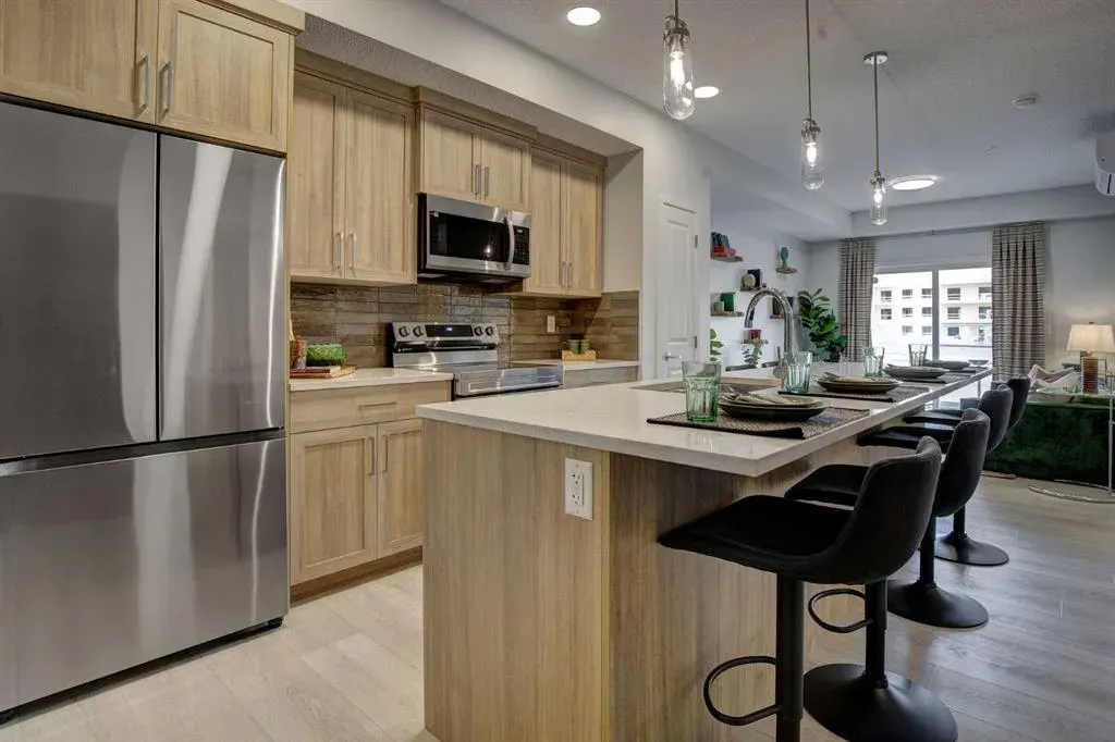 245 Edith Place NW, #409
