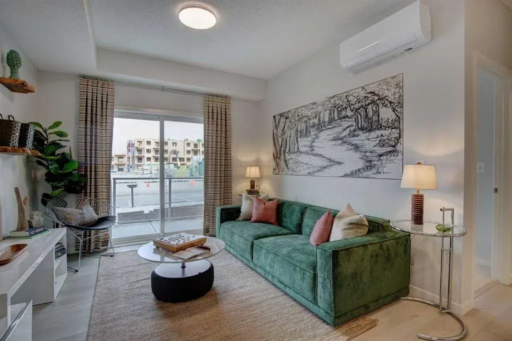 245 Edith Place NW, #409