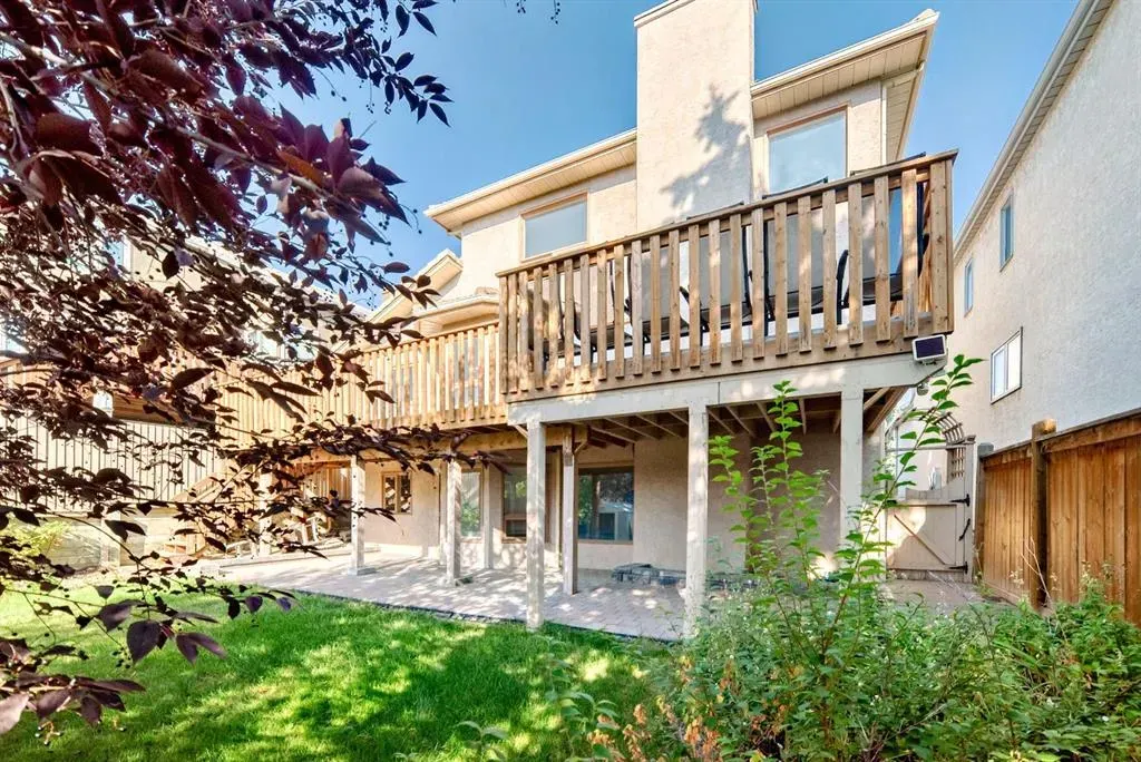 118 Signature Close SW