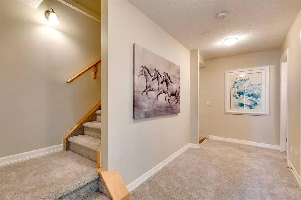 1729 34 Avenue SW, #6