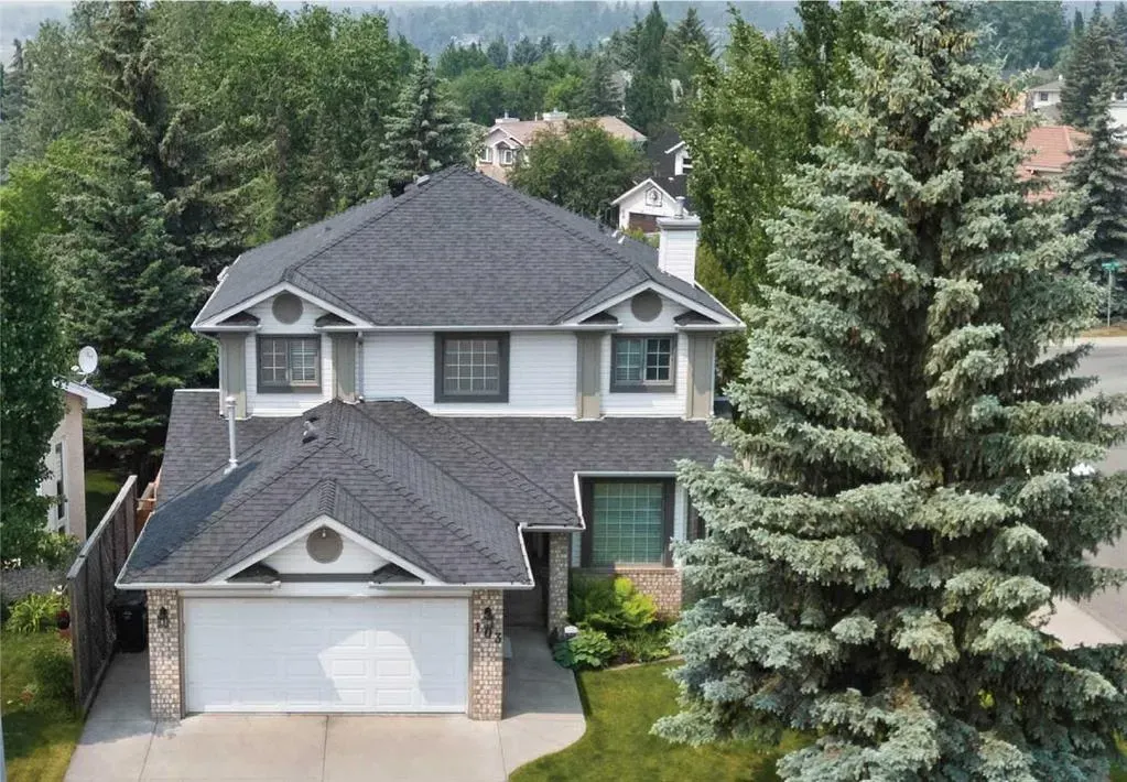 103 Diamond Court SE