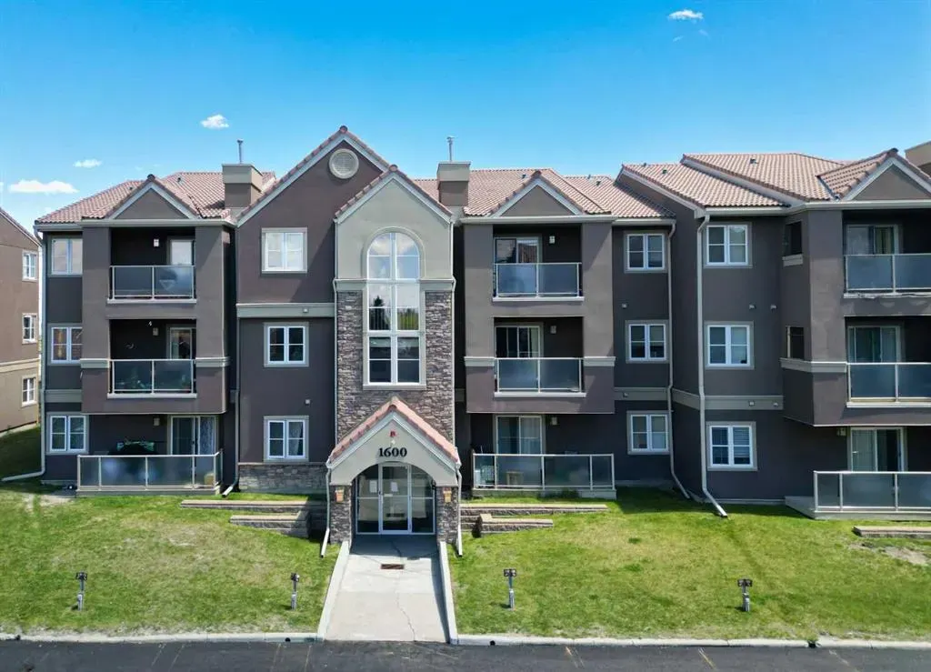 3400 Edenwold Heights NW, #1621