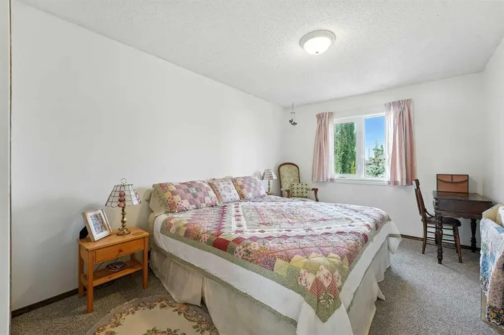 42 Citadel Crest Green NW
