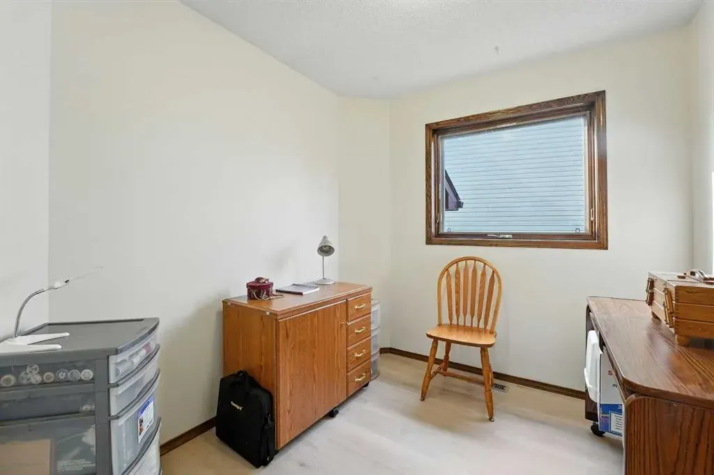 42 Citadel Crest Green NW