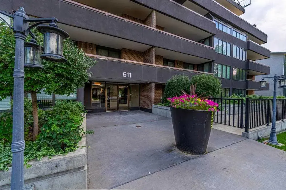 511 56 Avenue SW, #406