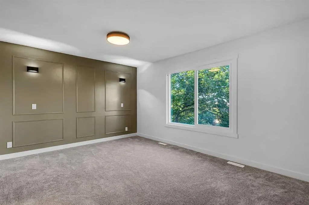 119 Macewan Glen Way NW