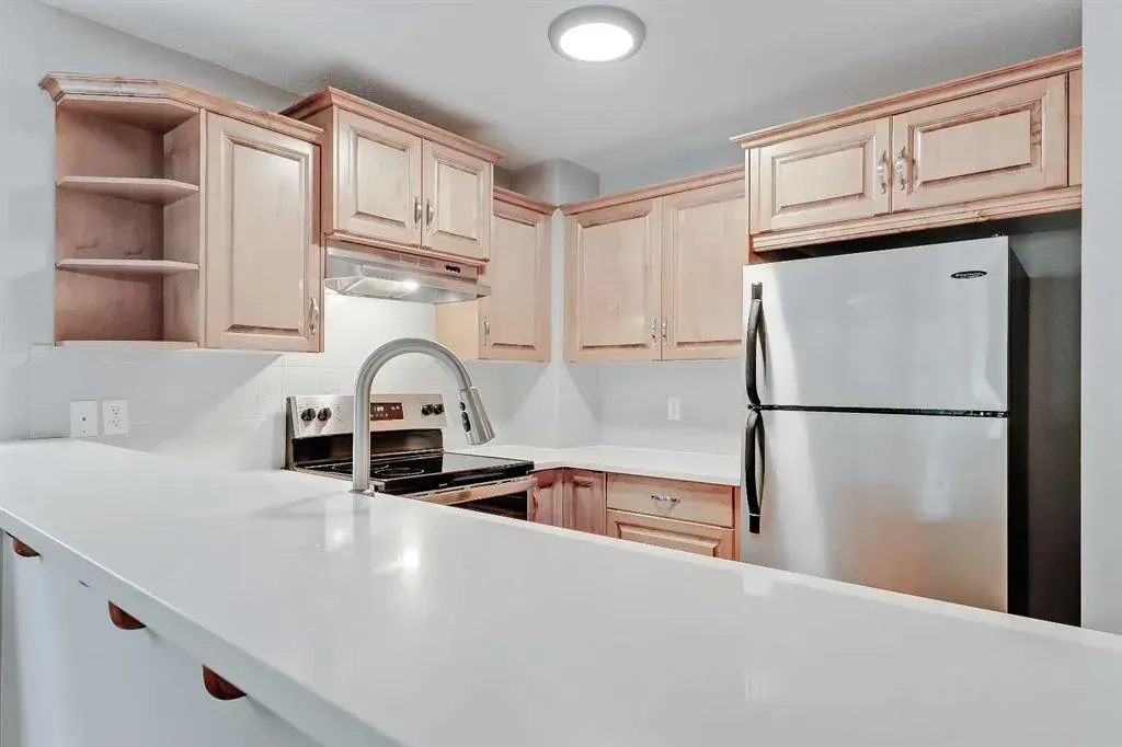 512 56 Avenue SW, #1