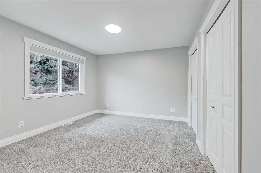 512 56 Avenue SW, #1