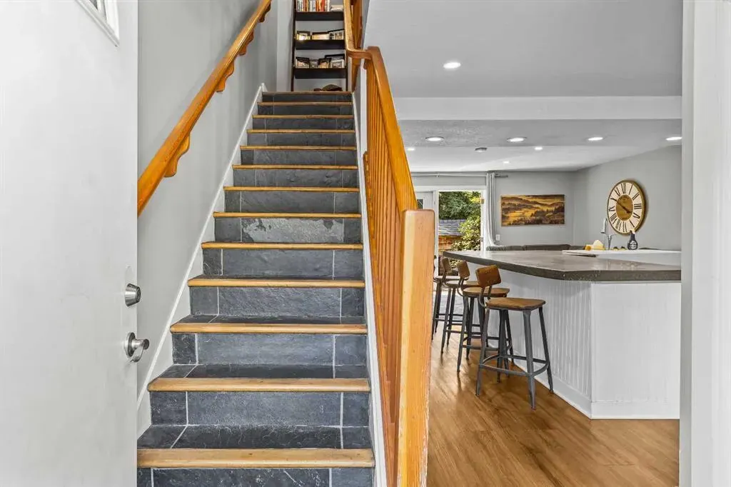 1530 7 Avenue, #16