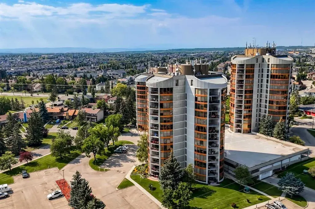 20 Coachway Road SW, #292