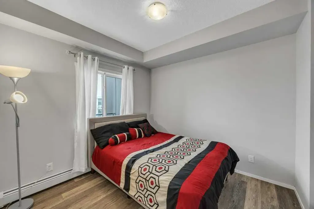 4641 128 Avenue NE, #1613