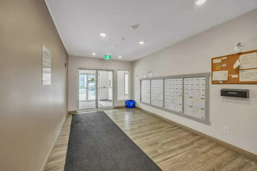 4641 128 Avenue NE, #1613