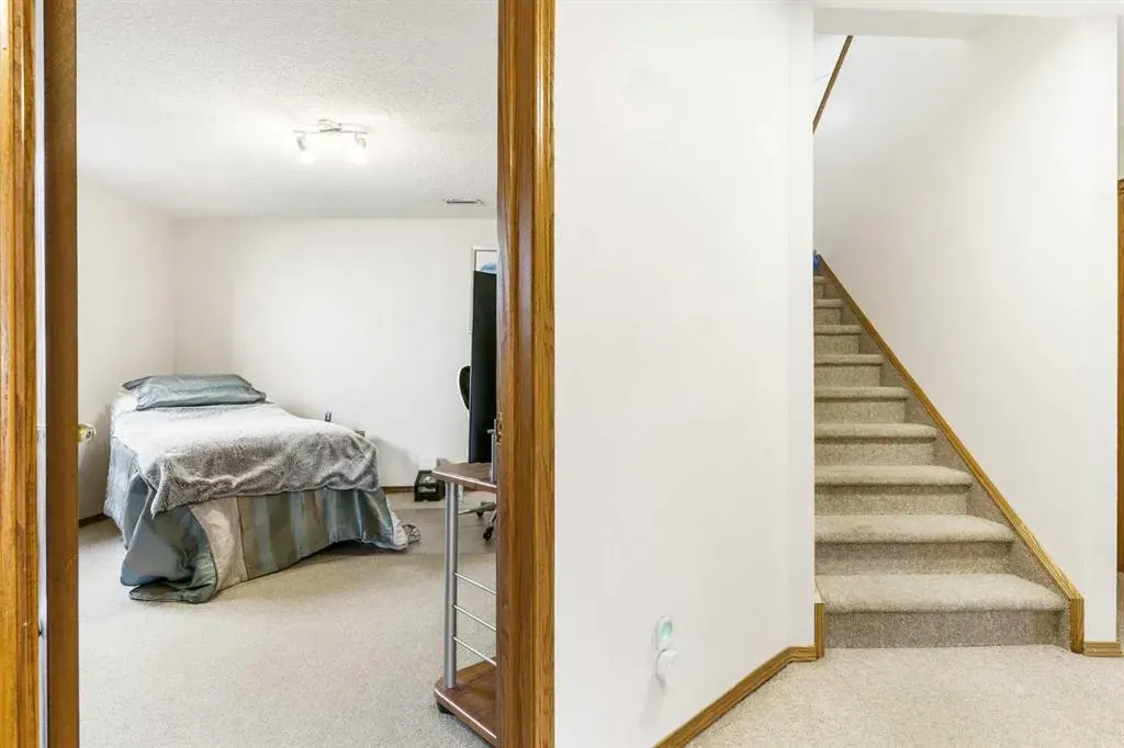 50 Millview Rise SW