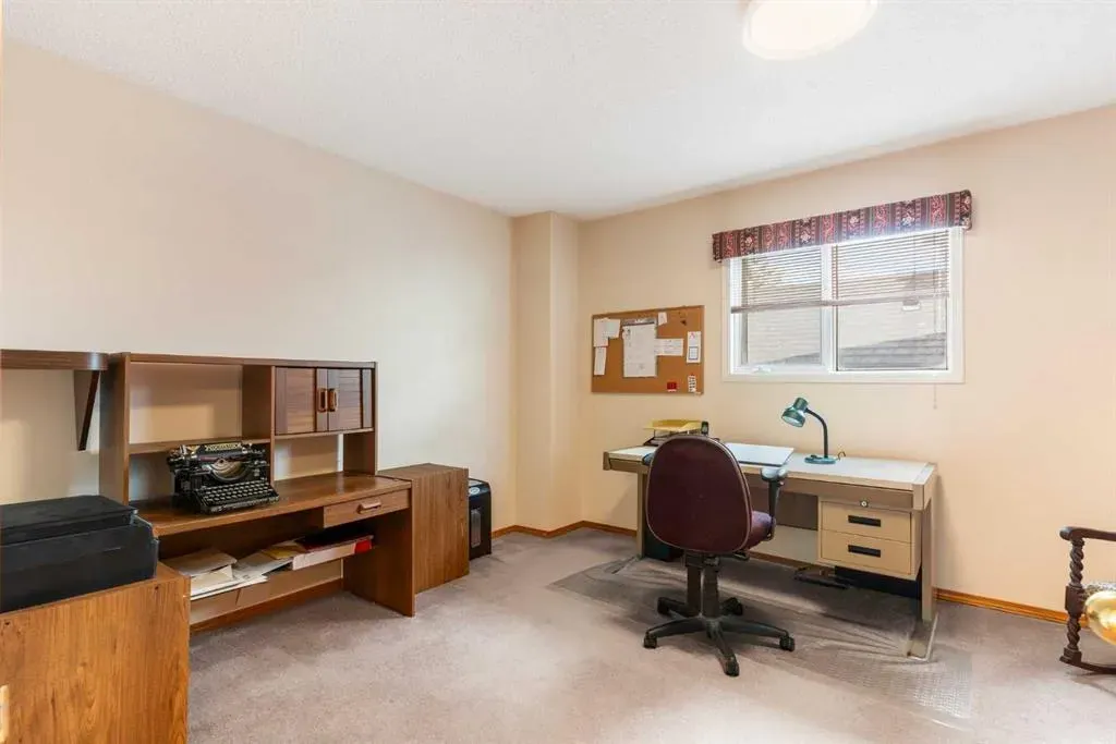 50 Millview Rise SW