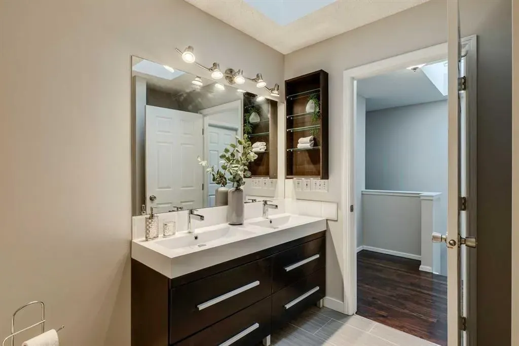 1914 25 Street SW, #2