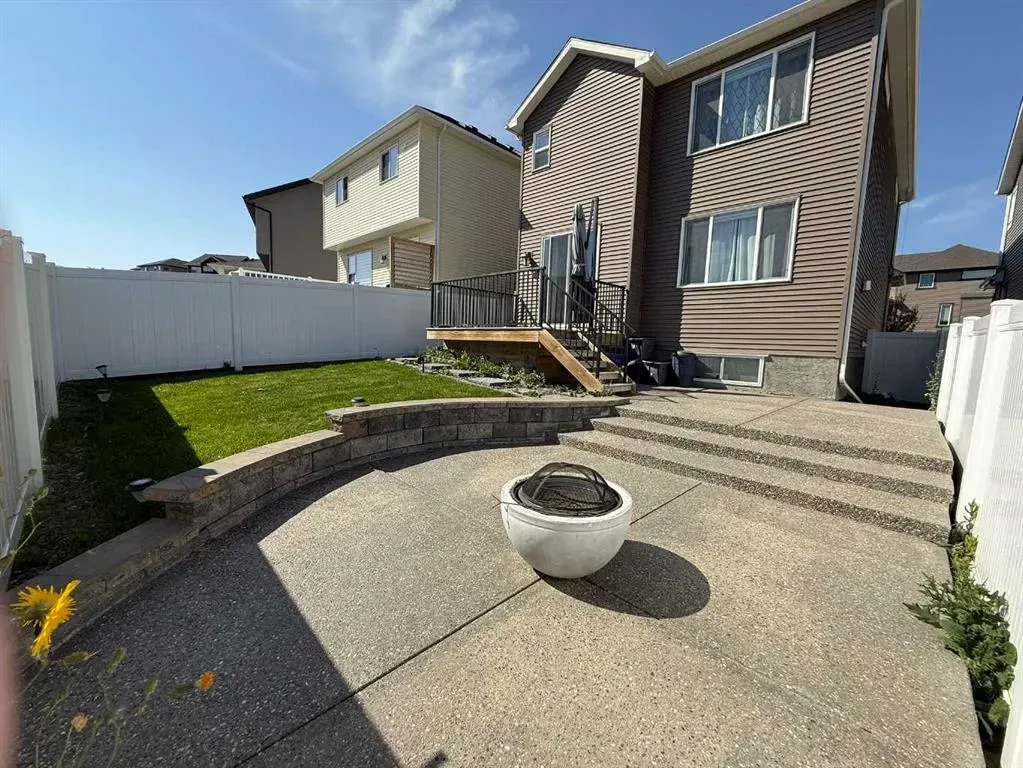 30 Nolanhurst Gardens NW