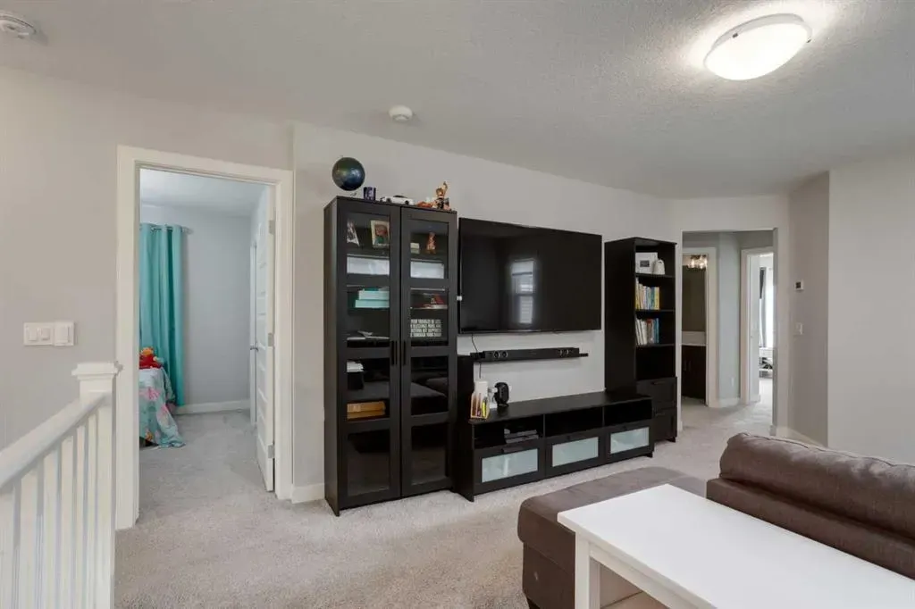 30 Nolanhurst Gardens NW